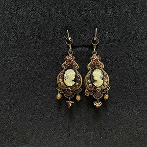 Victorian style earrings- BRAND NEW!